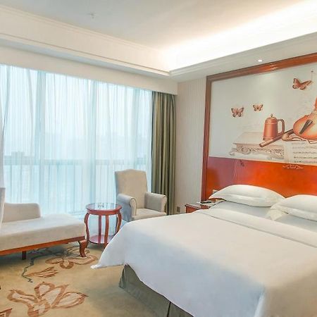Vienna Hotel Jian People Square جيآن المظهر الخارجي الصورة